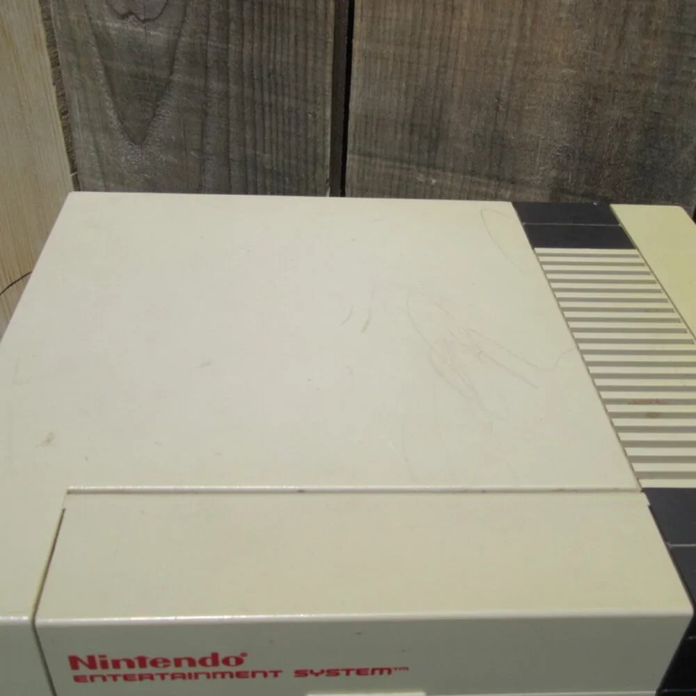 Vintage Nintendo NES-001 Console + Super Mario Bros 3 Duck Hunt Bases Loaded
